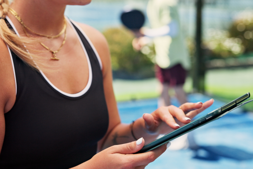 Digitalizzazione delle attività giovanili: opportunità e rischi per formazione e reclutamento