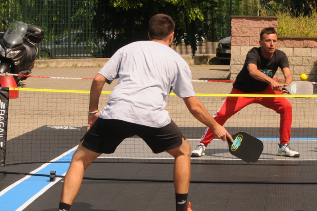 BADBALL, il gioco di racchetta che porta lo sport anche negli spazi compatti